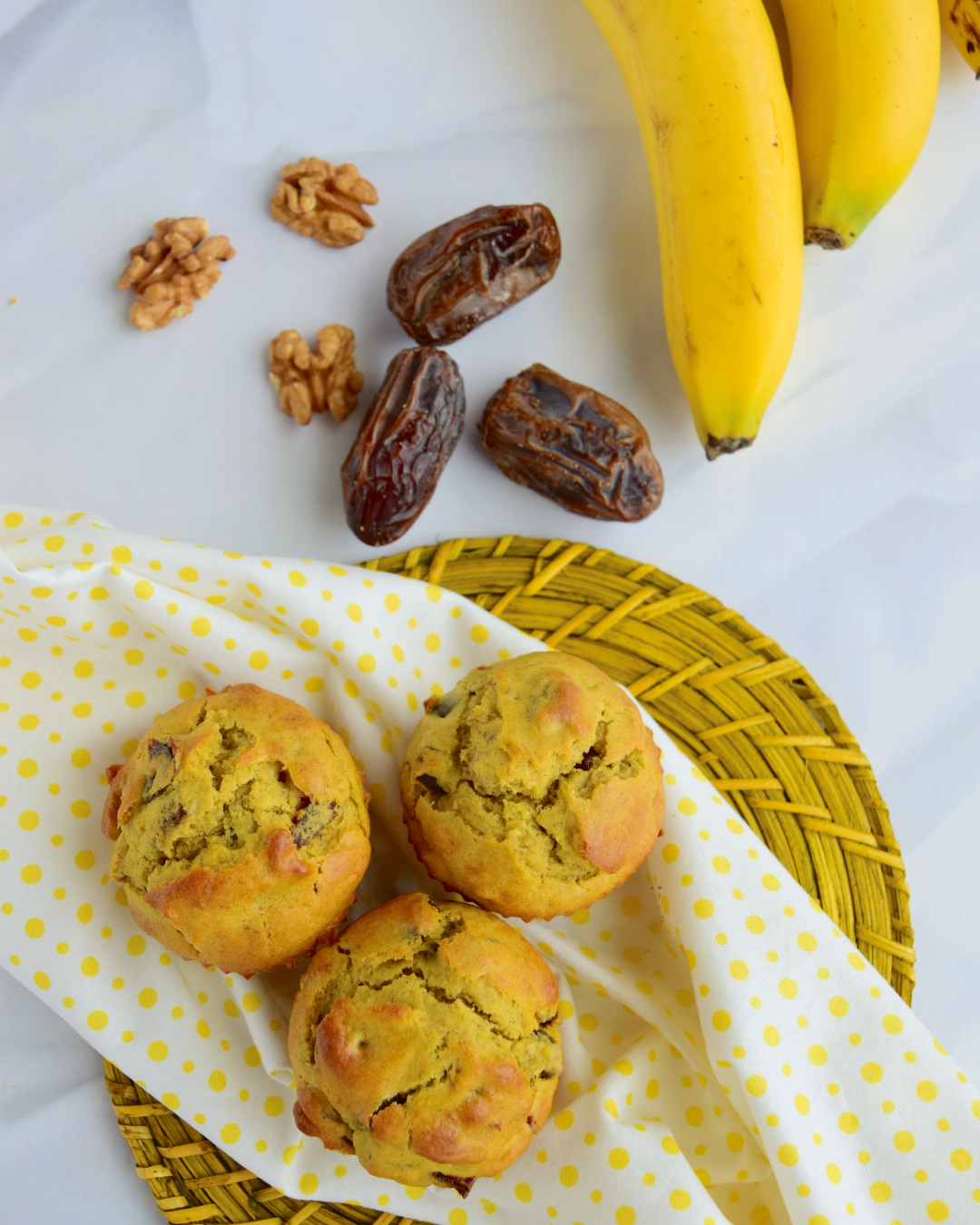 Sugar-Free Eggless Date & Walnut Cupcake - 160g-Sweetened with  Splenda